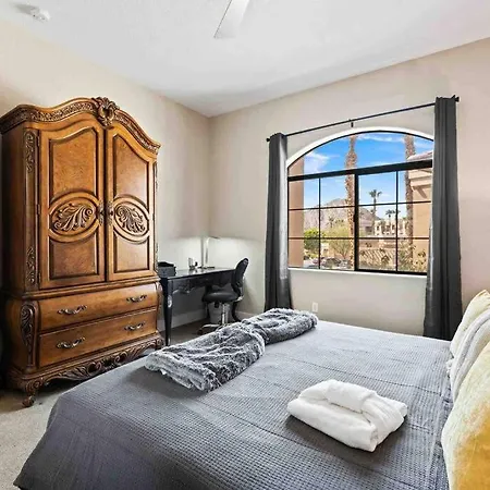 Modern La Quinta Condo Old Town, Pool, Golf Exterior photo